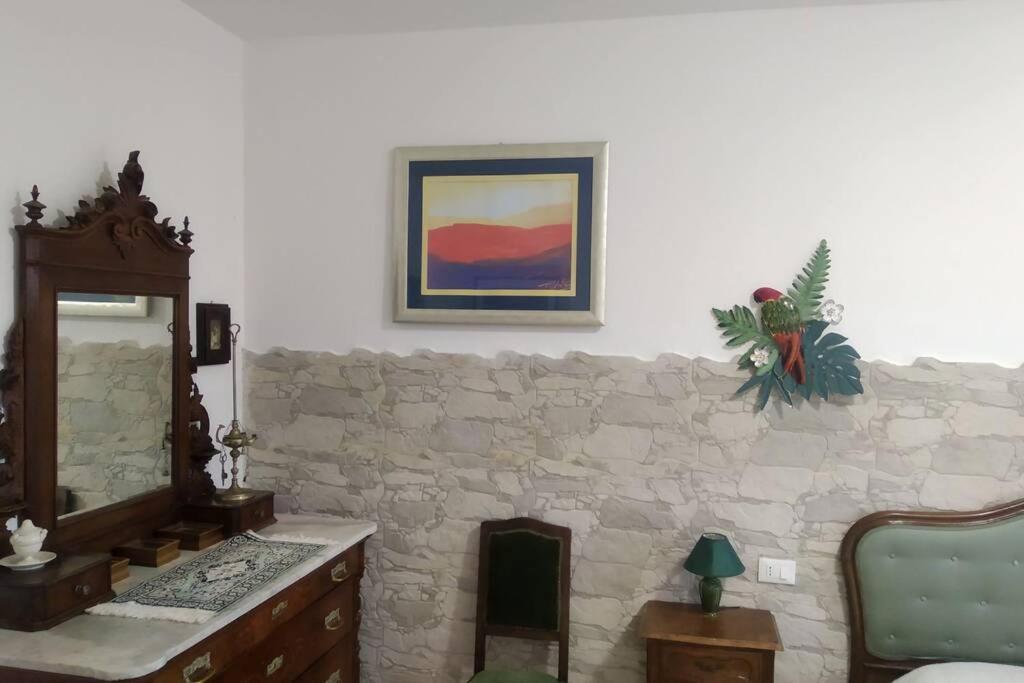 casetta della fontana Serra Rocco Esterno foto