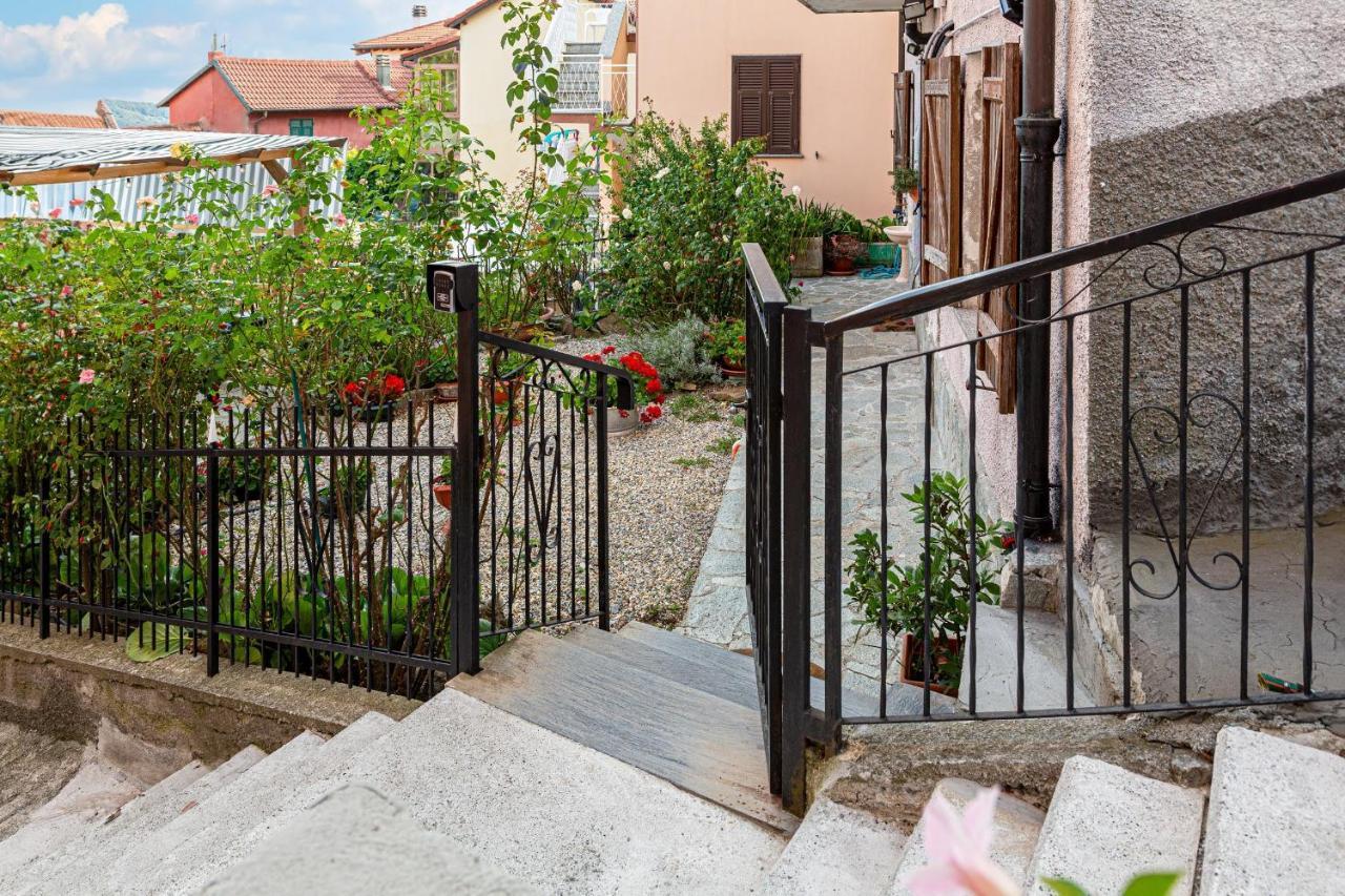 casetta della fontana Serra Rocco Esterno foto